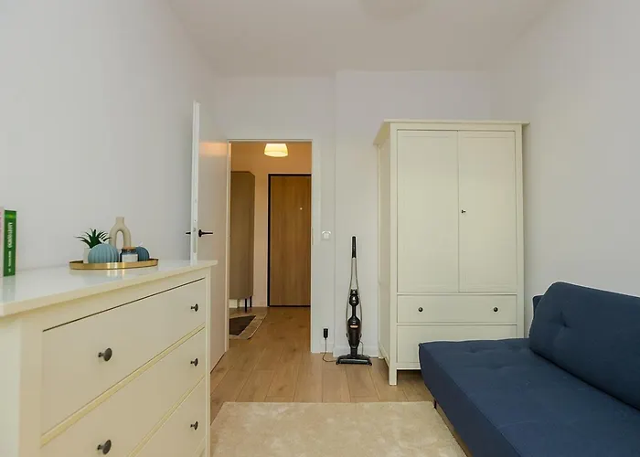 Wlochy Solipska By Comfort Warschau